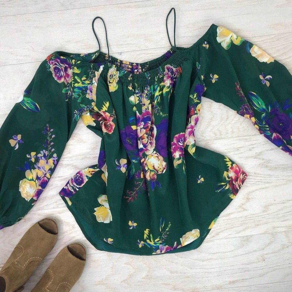 Anthropologie Maeve Tallie Green Silk Floral Open Shoulder Blouse Top Size Small